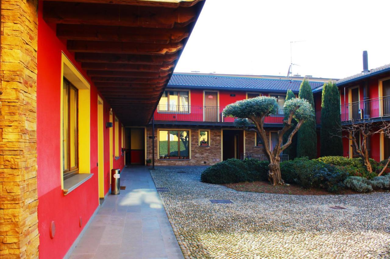 Apartament Bergamo Easy Airport Private Parking Zewnętrze zdjęcie